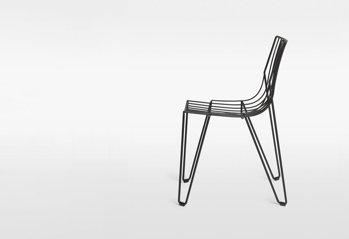 Tio Chair, Chris martin, Massproductions
